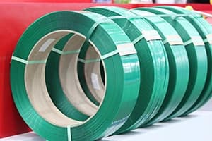 rPET strap manufactured using recycled rPET flakes